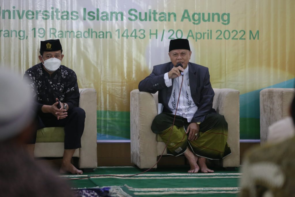 Unissula Sambut lailatur Qodar