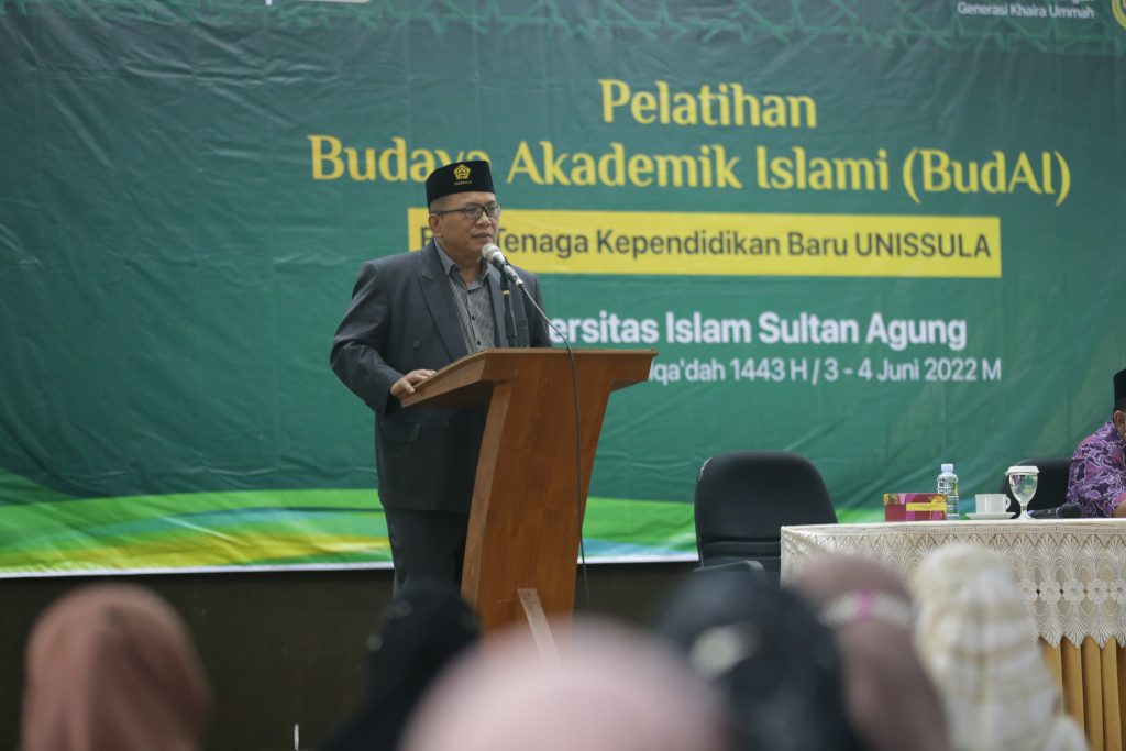 Unissula tingkatkan kualitas tenaga pendidikan baru