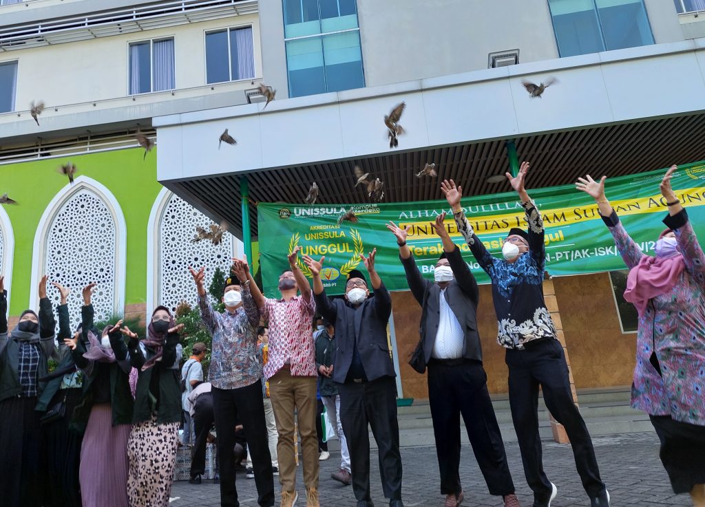 KKN Unissula Solutif  Atasi Permasalahan Desa