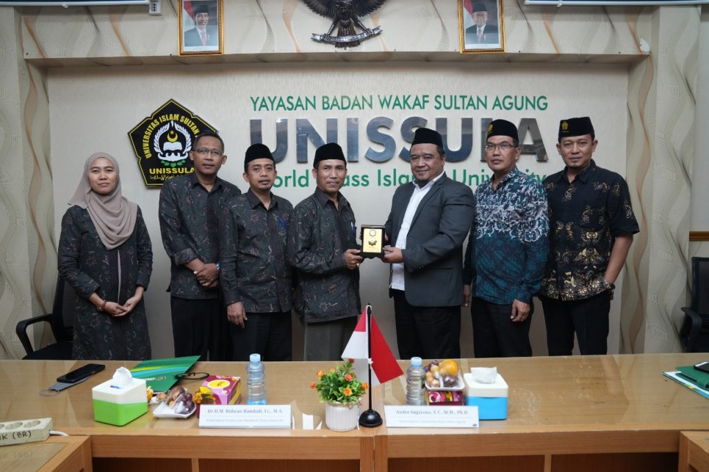 Unugiri Bojonegoro Tertarik Manajemen Akreditasi Unissula