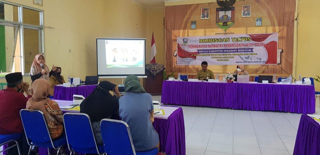 FE Unissula Tingkatkan Literasi Keuangan BUMDes