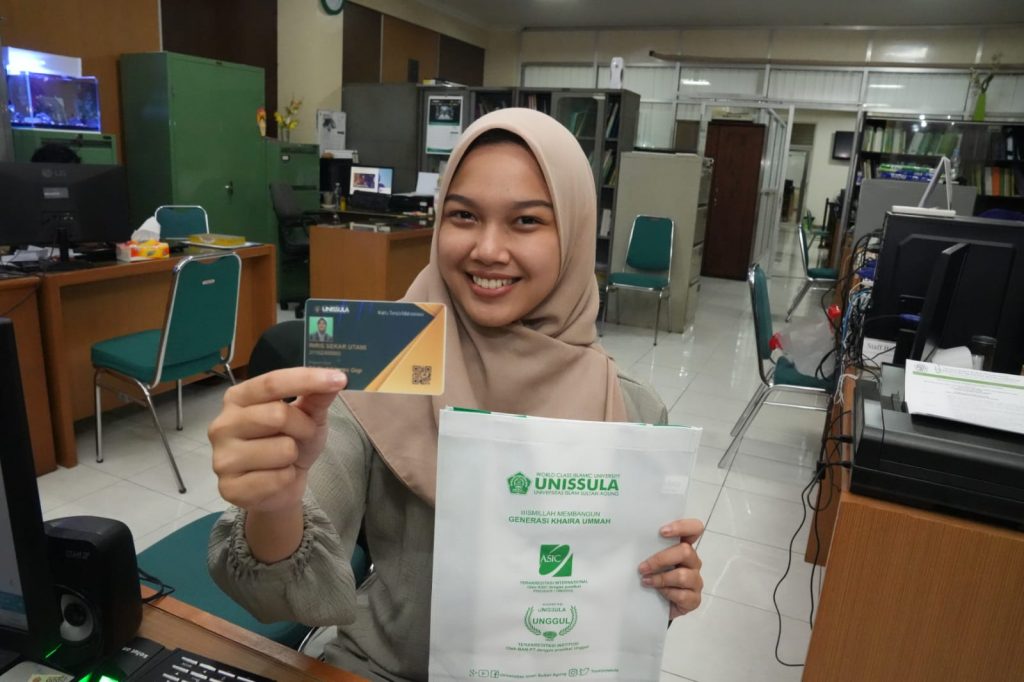 Proses PMB Unissula Cepat Pendaftar Langsung Dapat KTM