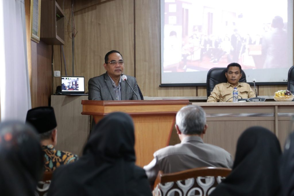 FH Unissula Cetak Advocat Berwawasan Birrul Walidain