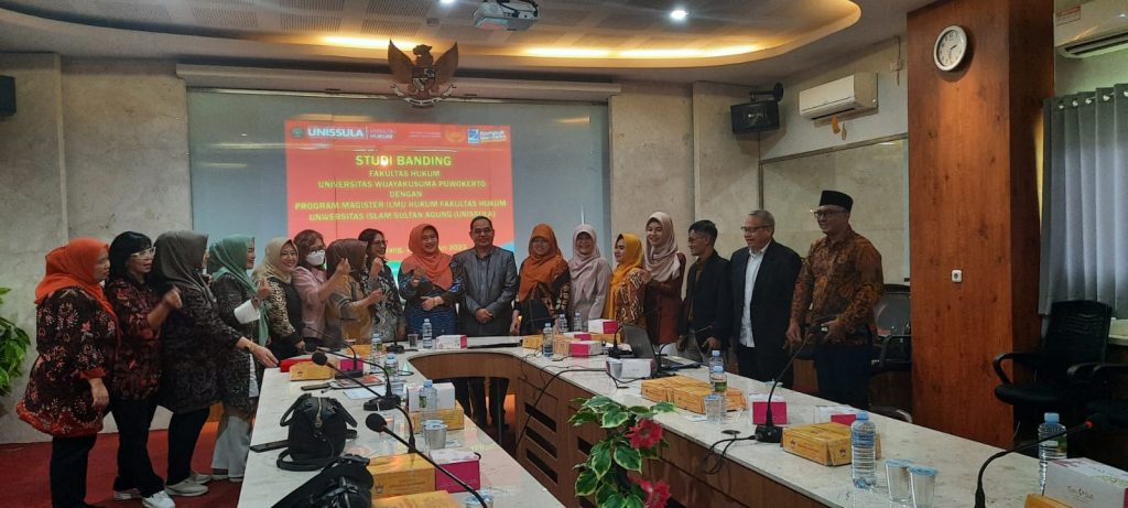 Unwiku Studi Banding Ke FH Unissula Belajar Format Pendirian S2
