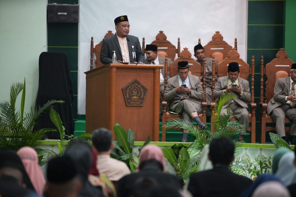 Dokter Lulusan Unissula Harus Memiliki Ahlaq Terpuji Birrul Walidain