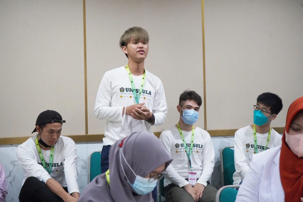 Jalur Mandiri S1 Sastra Inggris Unissula Lebih Ekonomis