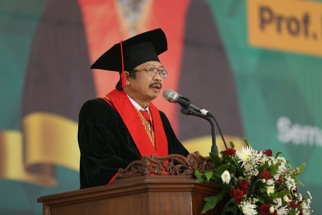 Hakim Mahkamah Agung Haswandi Raih Gelar Profesor