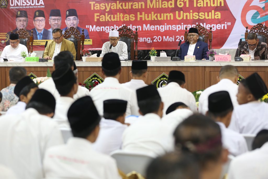 FH Unissula Teruskan Tradisi Peduli Anak Yatim