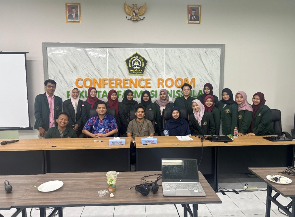 Tiga Proposal Mahasiswa Farmasi Unissula Lolos Pendanaan PKM 2024