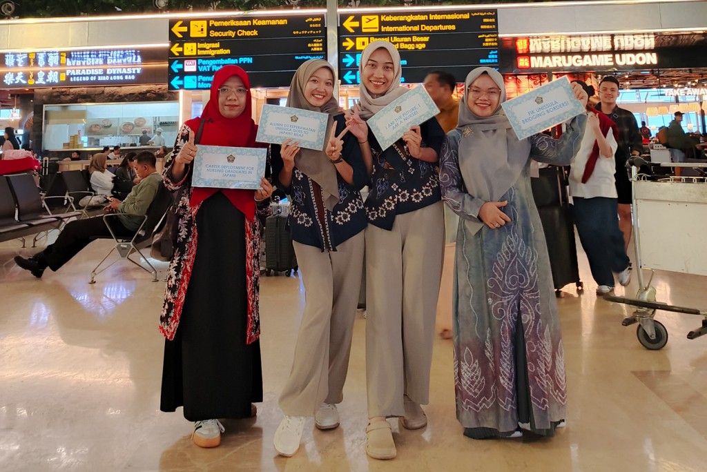 Alumni DIII Keperawatan Unissula Diberangkatkan ke Jepang