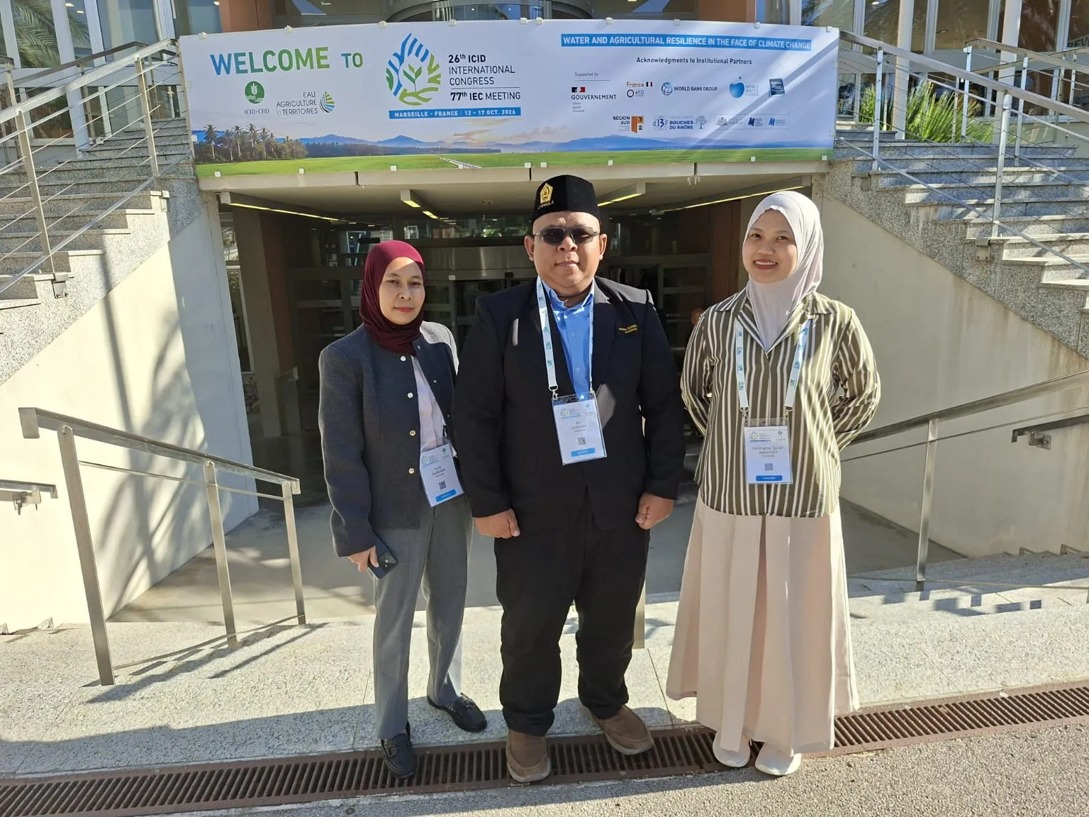 AI Innovation by Unissula Civil Engineering Doctoral Student Reaches the Global Stage at the ICID Congress in France