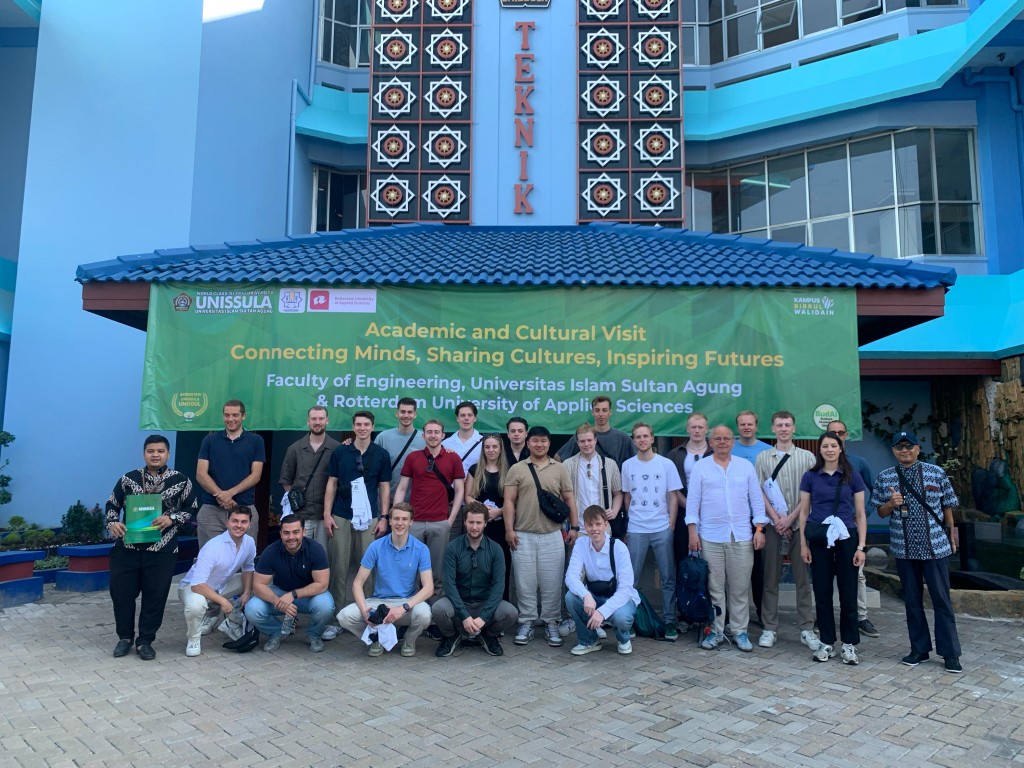 WhatsApp Image 2025-04-29 at 10.15.55